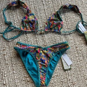Bydee ‼️ NWT ‼️ Cyprus Top Medium & Panama Bottom Small in Alerge